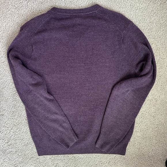 Dockers, purple, v neck sweater, size medium - Picture 5 of 6